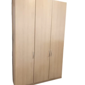Kleiderschrank, hell